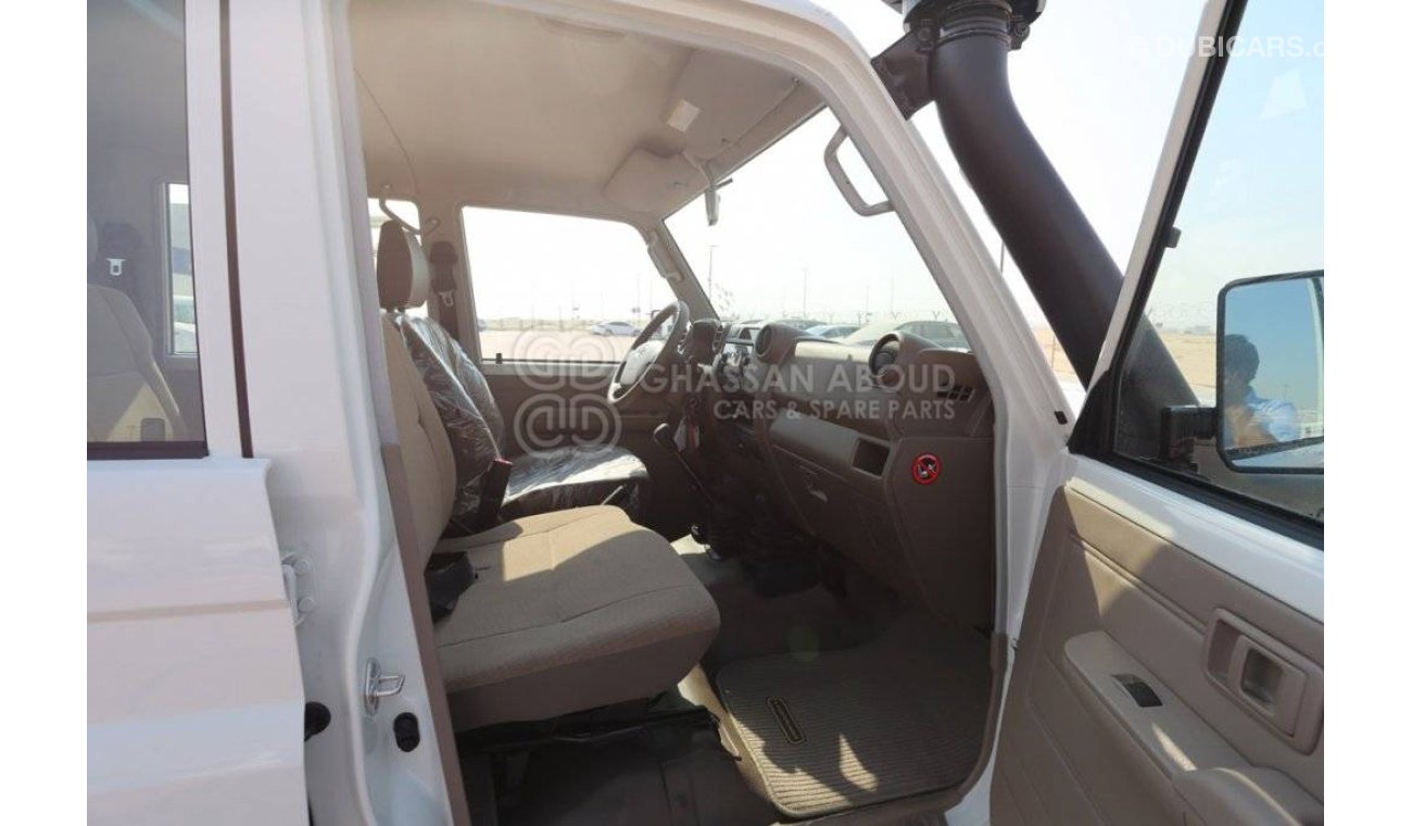 Toyota Land Cruiser Pick Up Double Cabin, 4.5L Diesel M/T, MY21( Code : N4331)