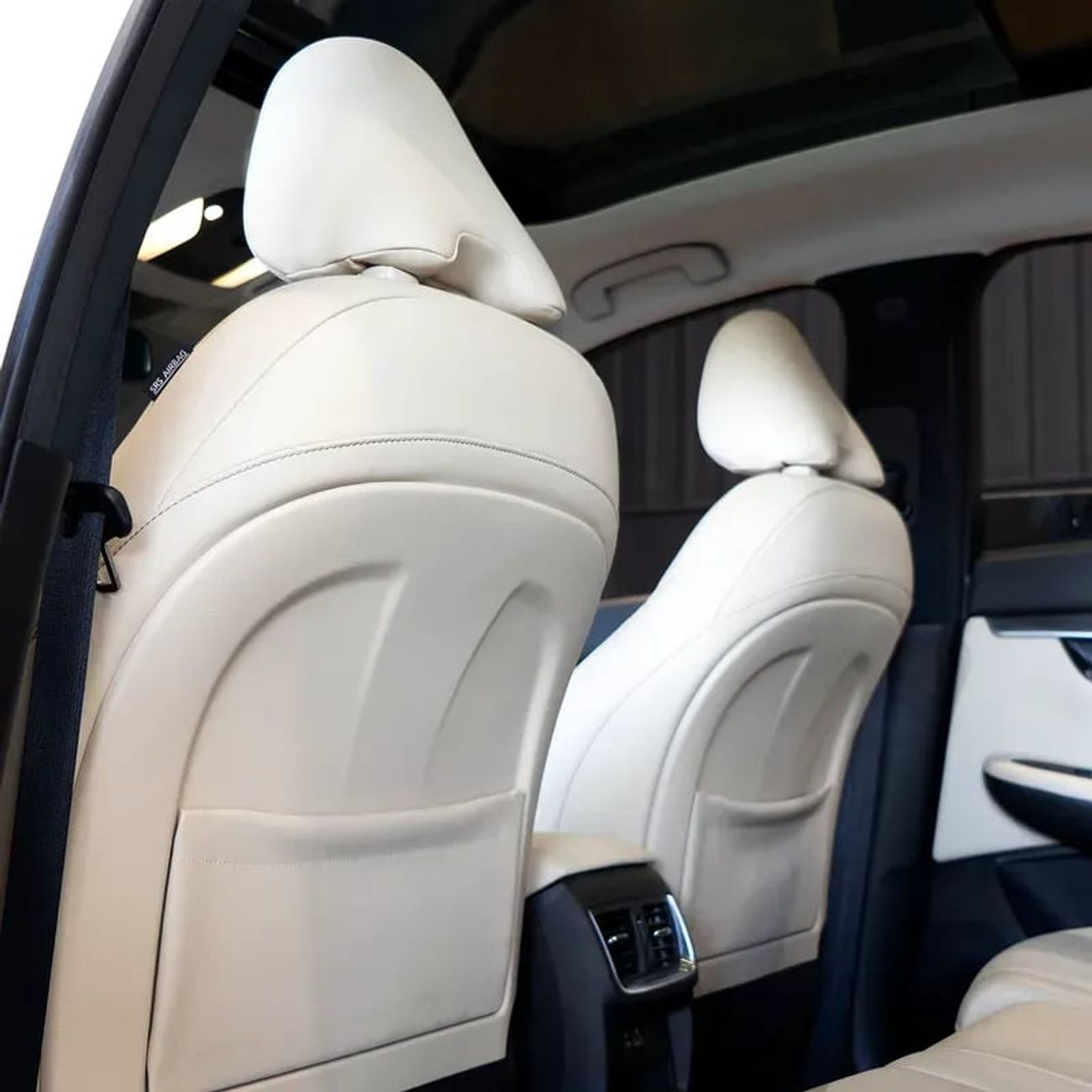 Infiniti QX50 Luxury 2.0L 4WD AED 1,819 pm • 0% Downpayment • QX50 Luxury • 1 Year Warranty