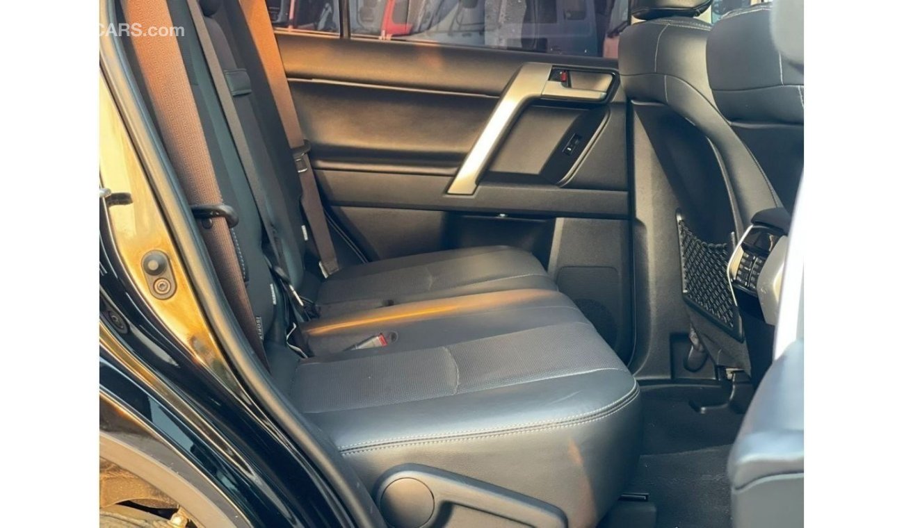 Toyota Prado 2019 TX-L PETROL SUNROOF | JAPAN IMPORTED | FULL OPTION | 4WD | Original Mileage| BEST PRICE WHATSAP