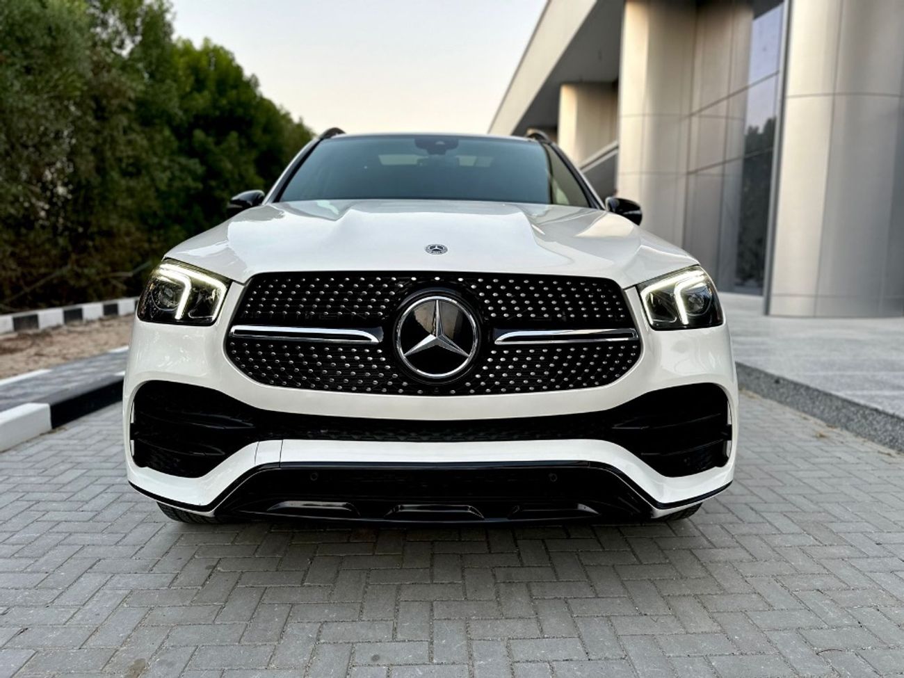 مرسيدس بنز GLE 350 نوع السيارة: مرسيدس GLE350 AMG