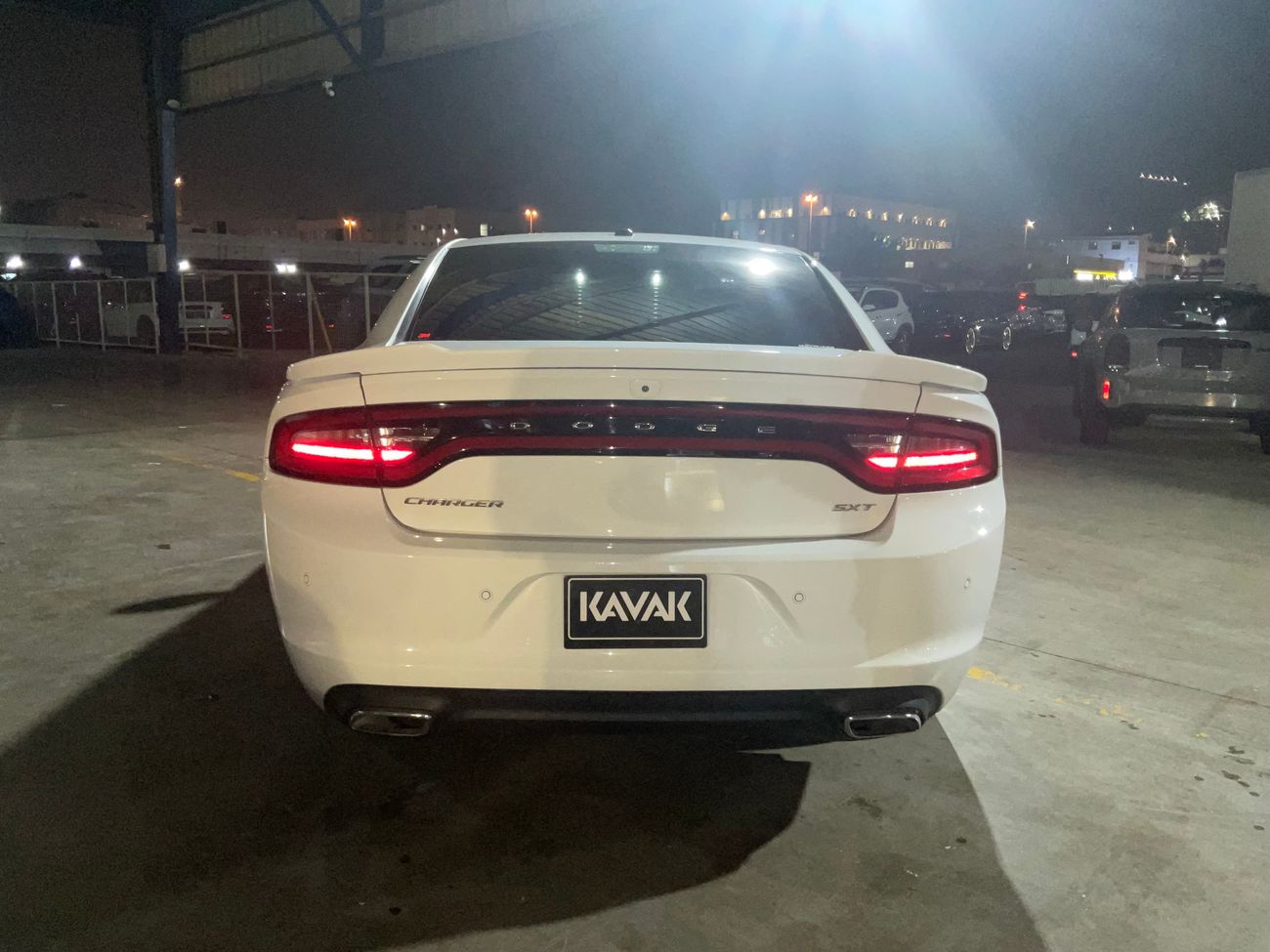 دودج تشارجر SXT / SE | شامل الضمان | 0 ﺪﻔﻋﺓ ﺃﻮﻟﻯ