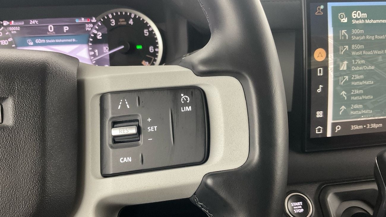 Land Rover Defender P400 90 SE 3.0L (5 Seater) P400 90 SE | Guaranteed Warranty | 0 Down Payment