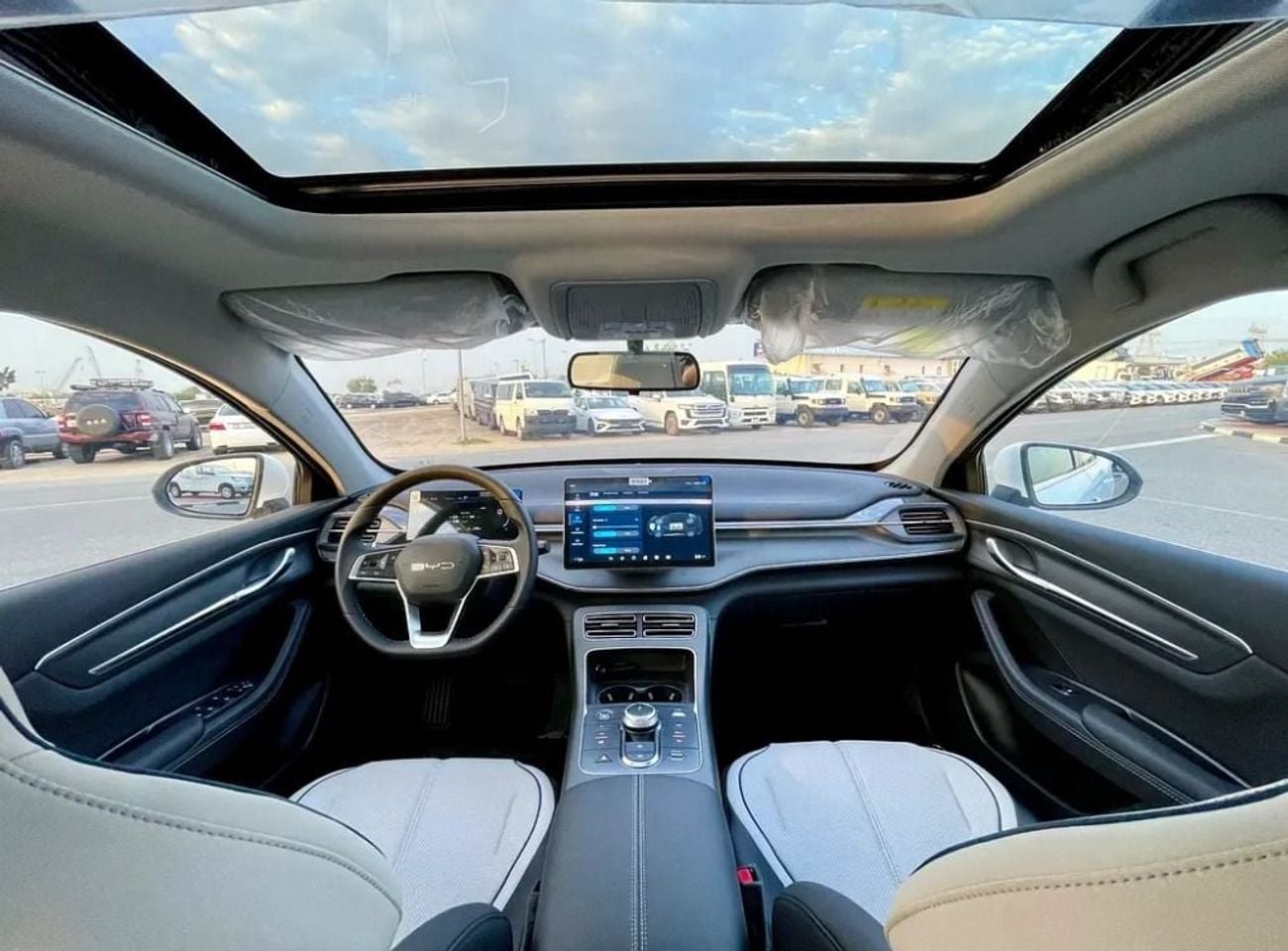 بي واي دي ديسترويار 05 STANDARD 1.5L Hybrid 4 Cylinder | LHD