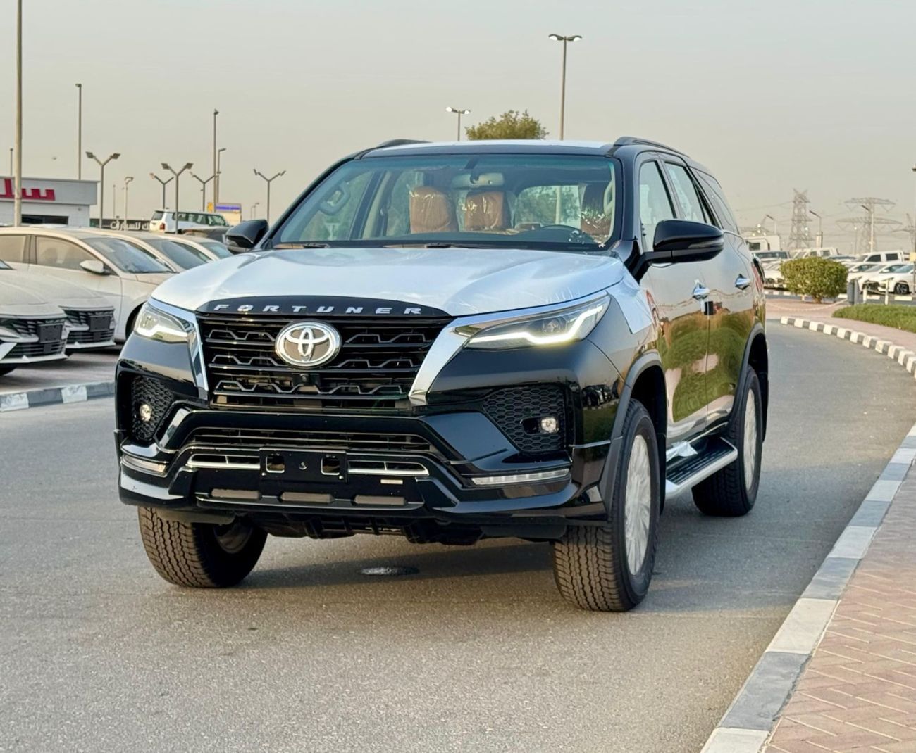 Toyota Fortuner Toyota Fortuner SR5 Plus 4.0L - Black - 0 KM - 2025