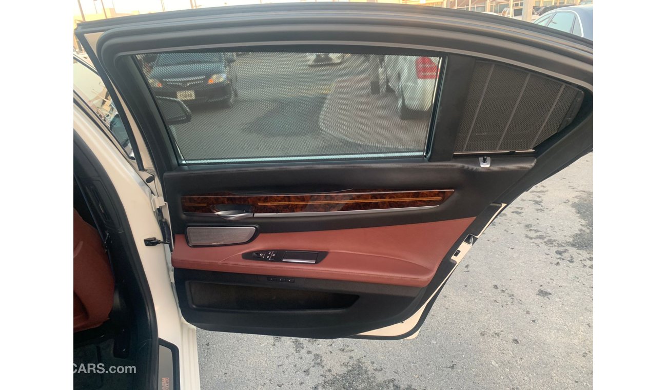 بي أم دبليو 750 BMW 750Li_2013_Excellent_Condihion