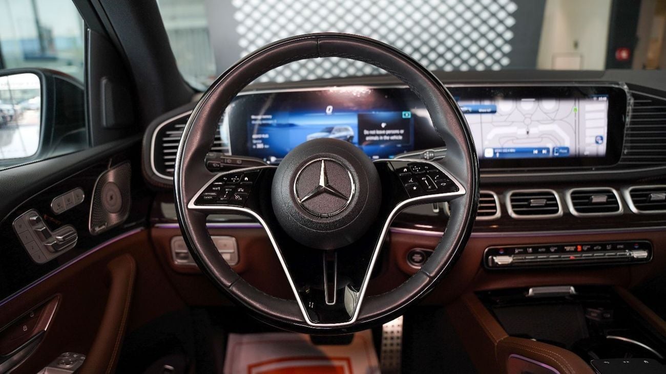 مرسيدس بنز GLS 450 4MATIC Mercedes-Benz AMG GLS450 SUV | Night Package | New Facelift | GCC | 2024 - 7 Seaters (Export)