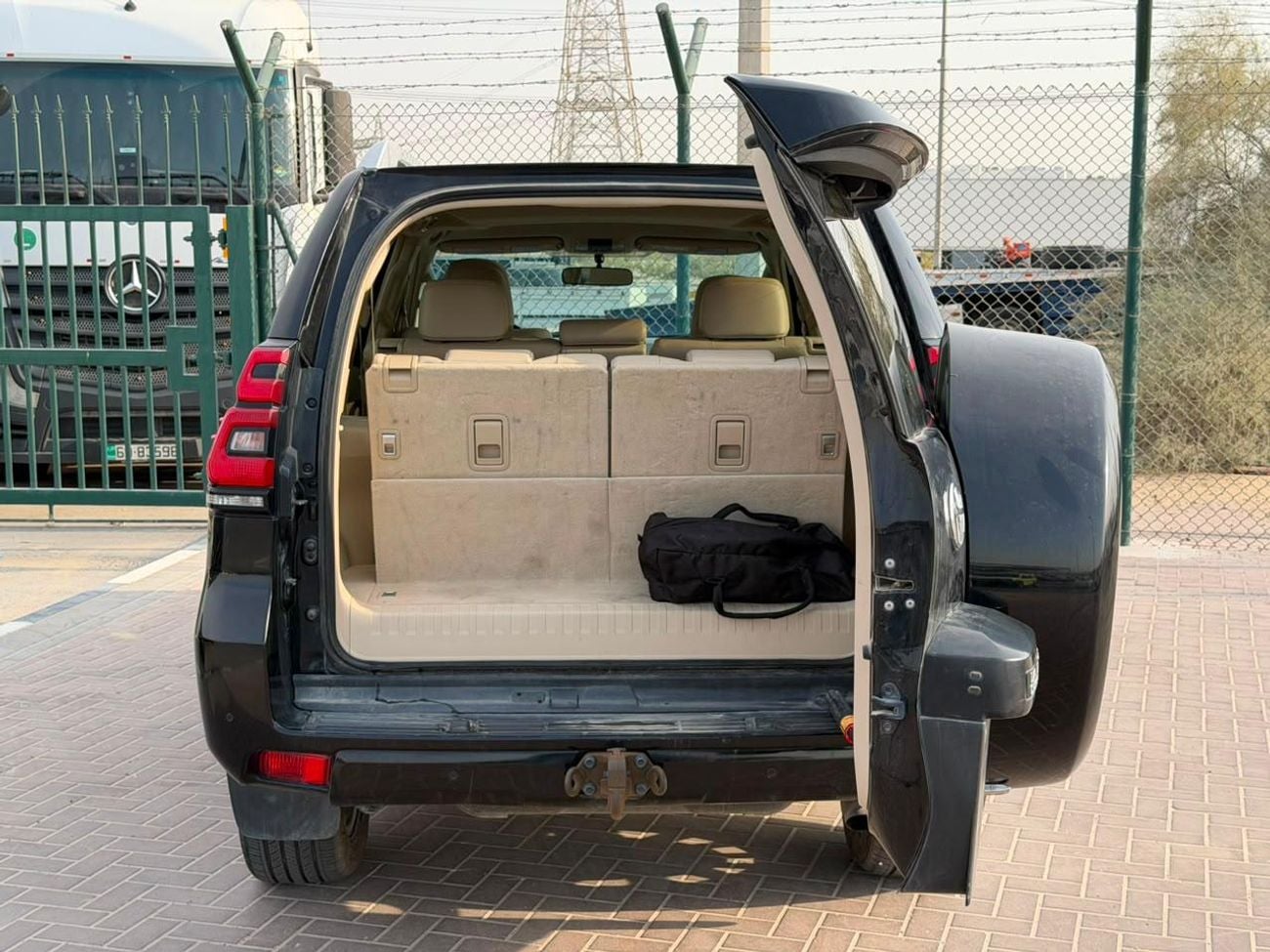 تويوتا برادو TX-L 4.0L Petrol V6 2022 Export Price @ 122,000 AED