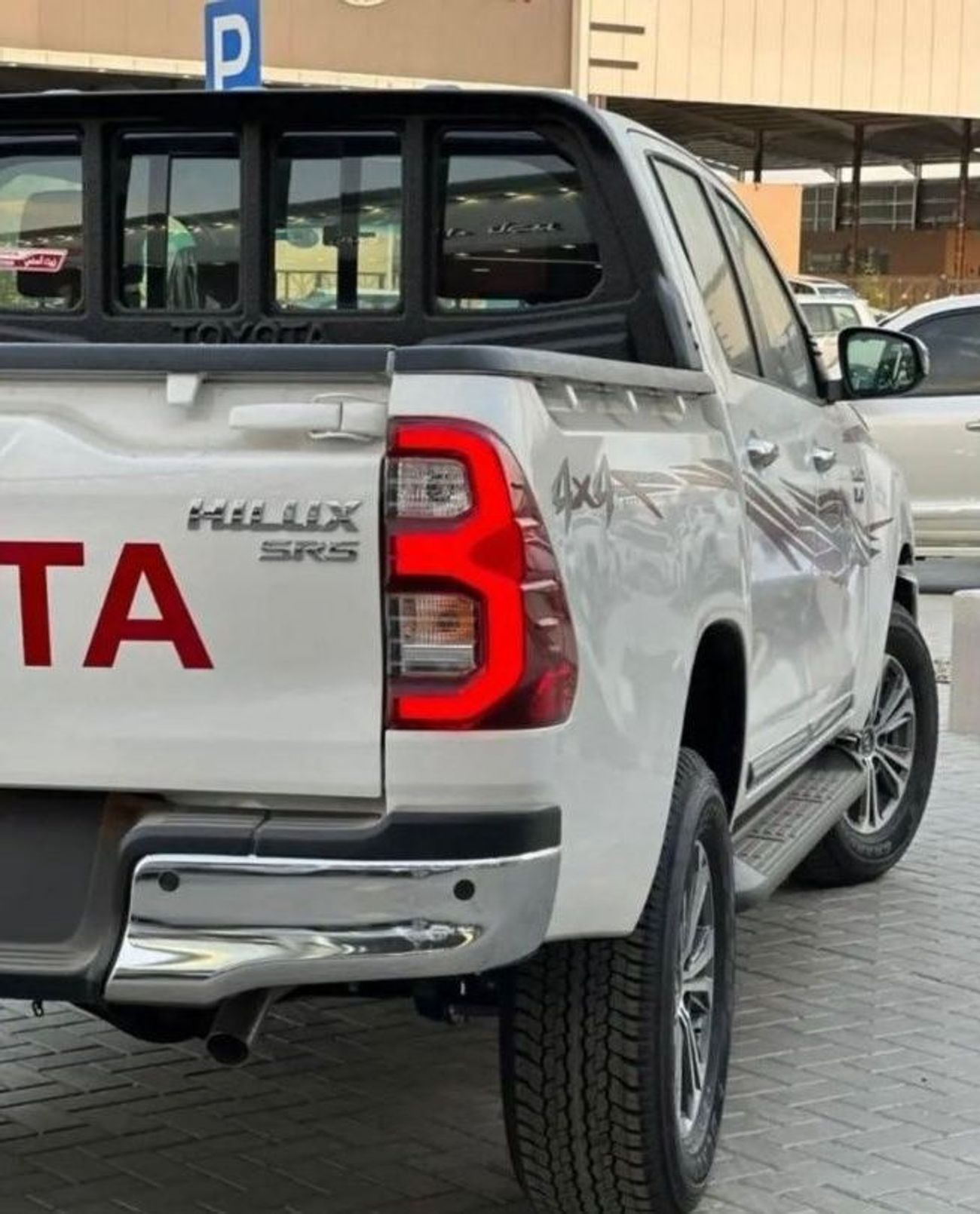 Toyota Hilux 2024 Toyota Hilux 2400cc Diesel Automatic 4X4 Double Cabin Zero KM