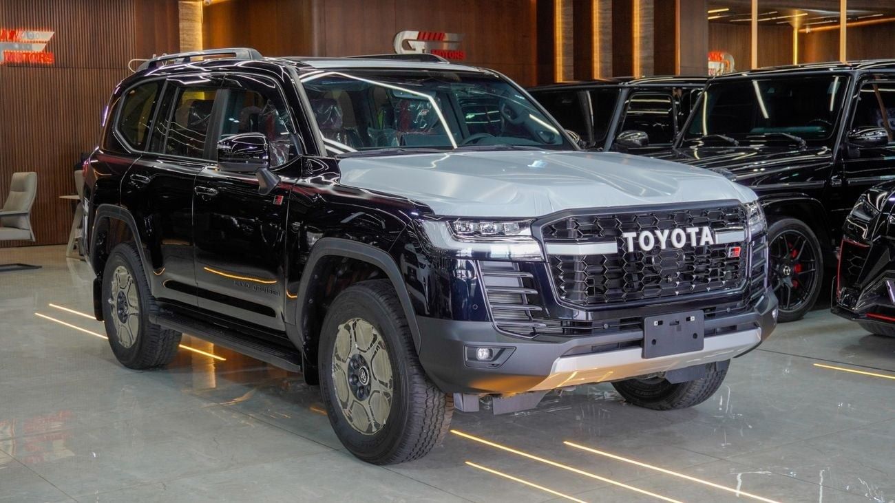Toyota Land Cruiser GR Sport 3.5 L V6 Twin Turbo