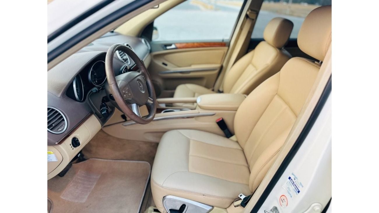 مرسيدس بنز GL 450 موديل 2008 خليجي فل مواصفات حاله ممتازه من الداخل والخارج