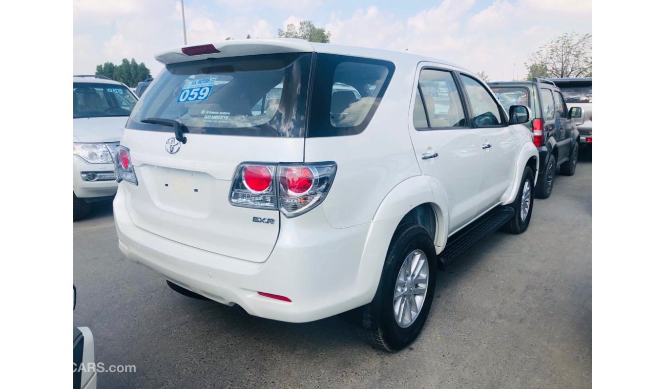 Toyota Fortuner E.XR