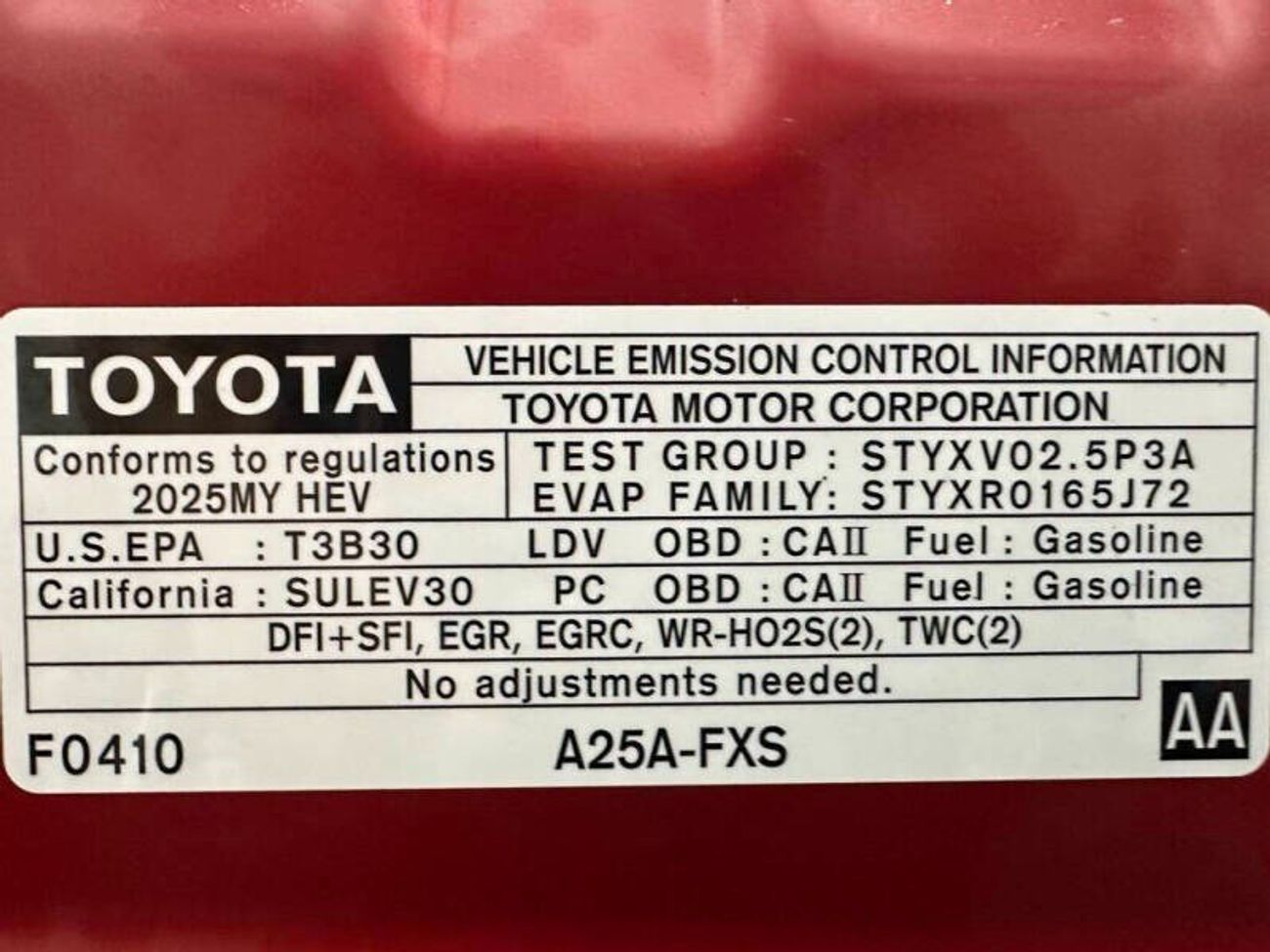 تويوتا كامري XLE 2.5L Hybrid