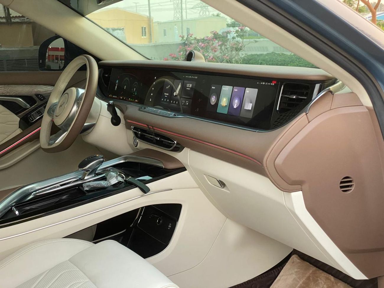 ربدان وان 2 KEYS. WARRANTY TILL JULY 2026 GCC SPECS