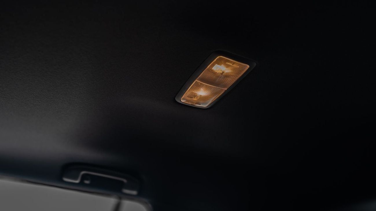 Toyota Corolla Cross 2025 Toyota Corolla Cross MID 1.8 Hybrid - Grey Mettalic Inside Red | Export Only