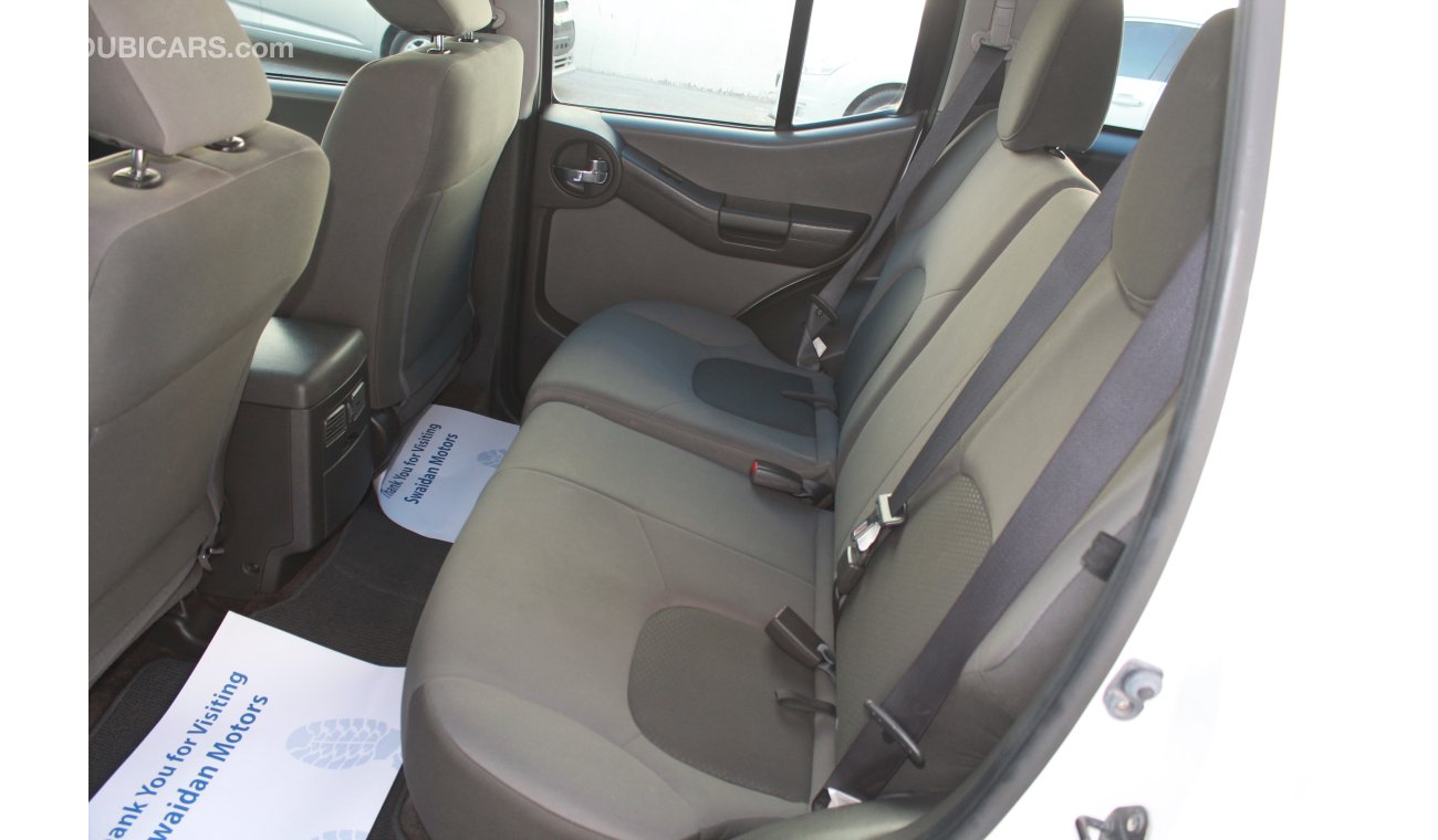 Nissan XTerra 4.0L V6  4 WD 2013 MODEL