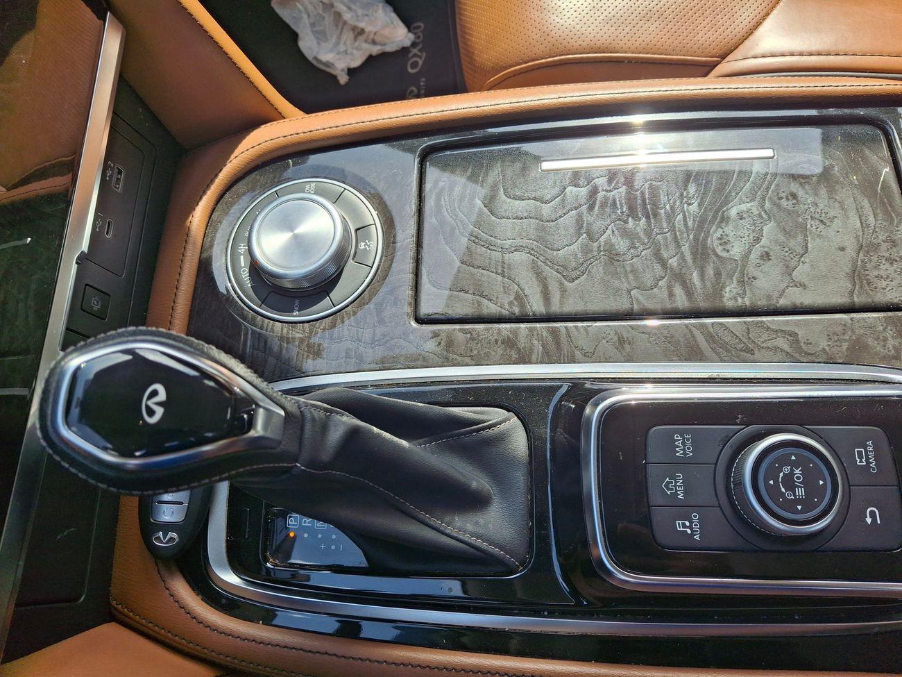 Infiniti QX80 Luxe 7st 5.6L LUXE 5.6 | Zero Down Payment | Home Test Drive