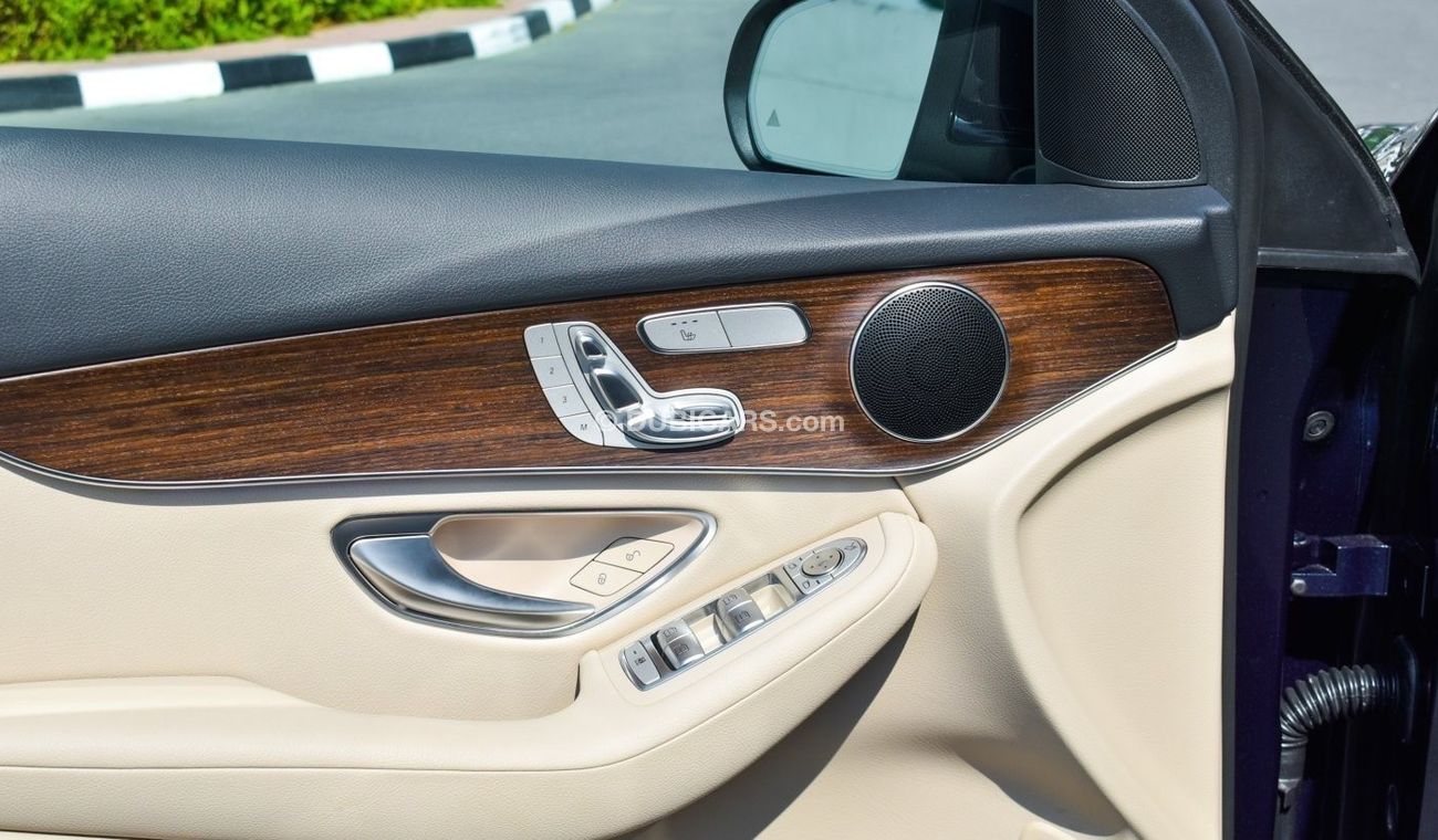 Mercedes-Benz GLC 300 4MATIC MERCEDES GLC300 AMG / 2022 / USA / Under Warranty