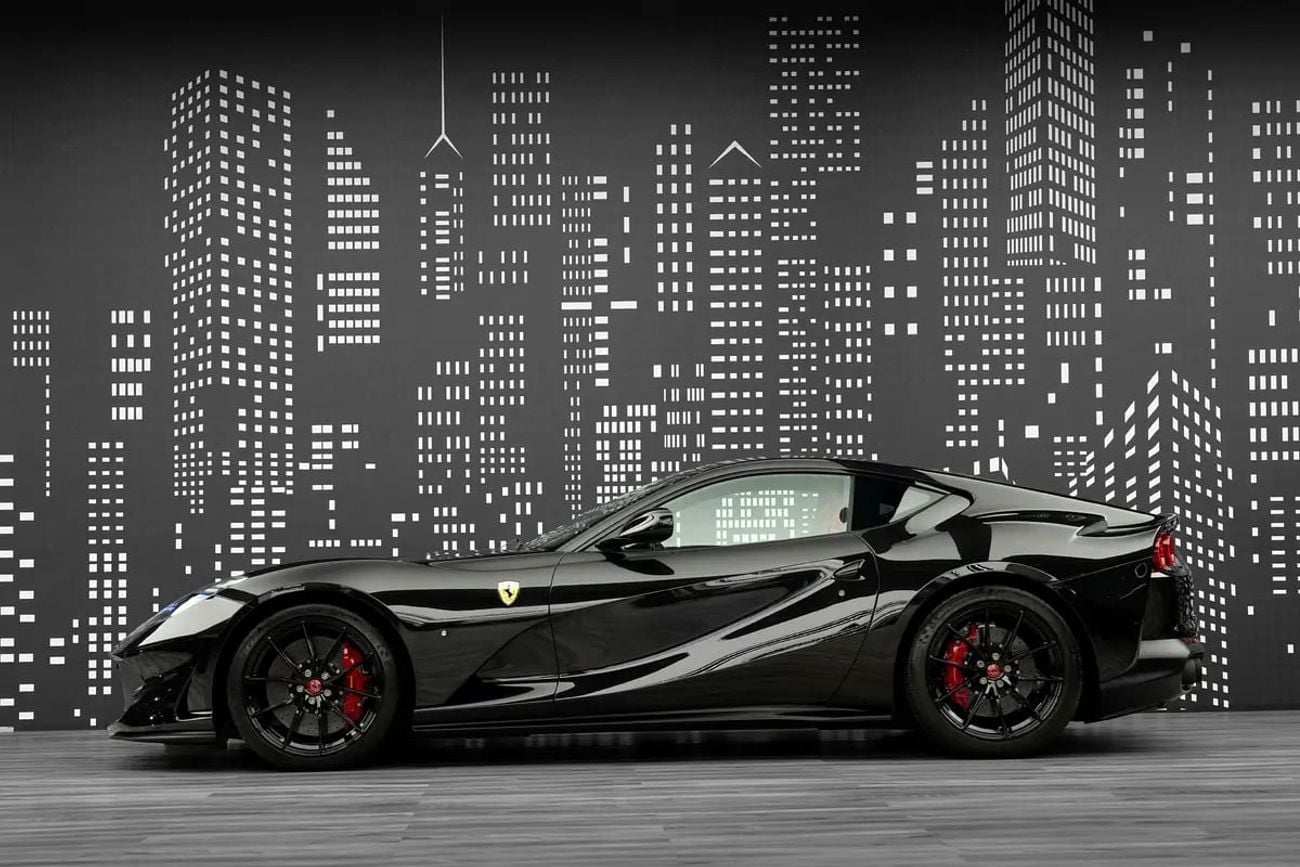 Ferrari 812 FERRARI | 812 SUPERFAST | GCC SPECS | DEALER WARRANTY + SERVICE CONTRACT ( AL TAYER )