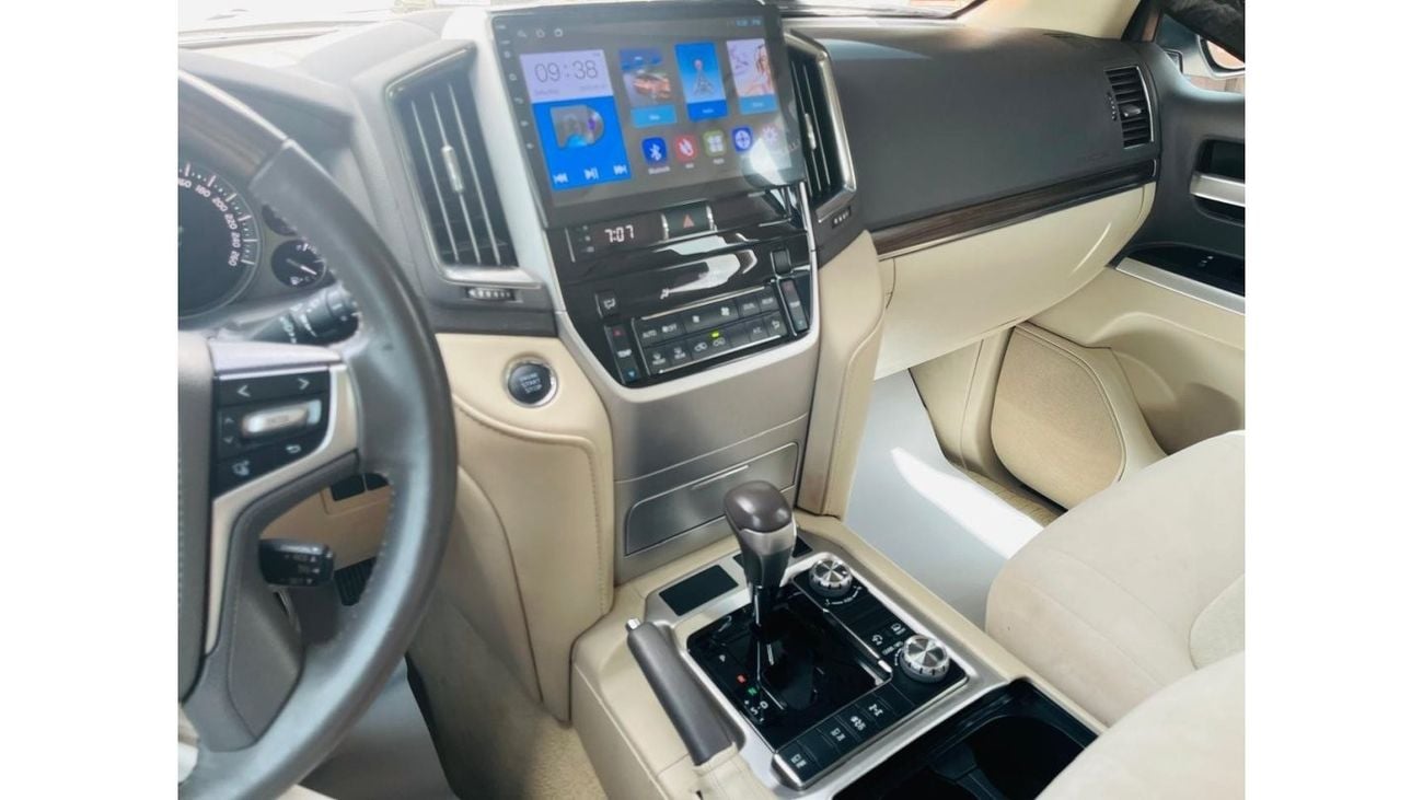 Toyota Land Cruiser TOYOTA LANDCRUISER EXR V8 5.7