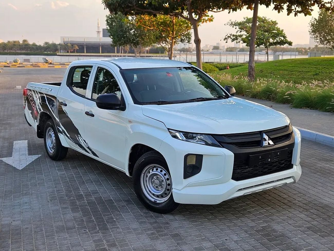 ميتسوبيشي L200 GL