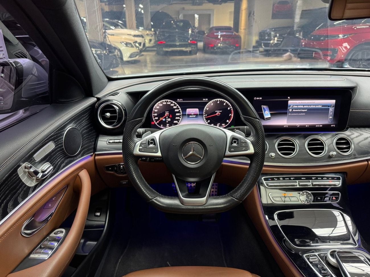 مرسيدس بنز E300 