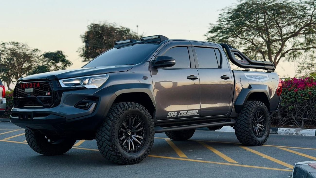Toyota Hilux Special suspension+off-road tires GR Kitt