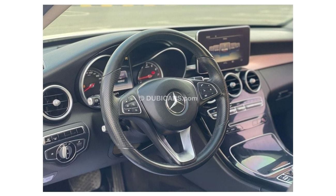 Mercedes-Benz C 200 2016 Mercedes-Benz C 200 Std (W205), 4dr Sedan, 1.8L 4cyl Petrol, Automatic, Rear Wheel Drive