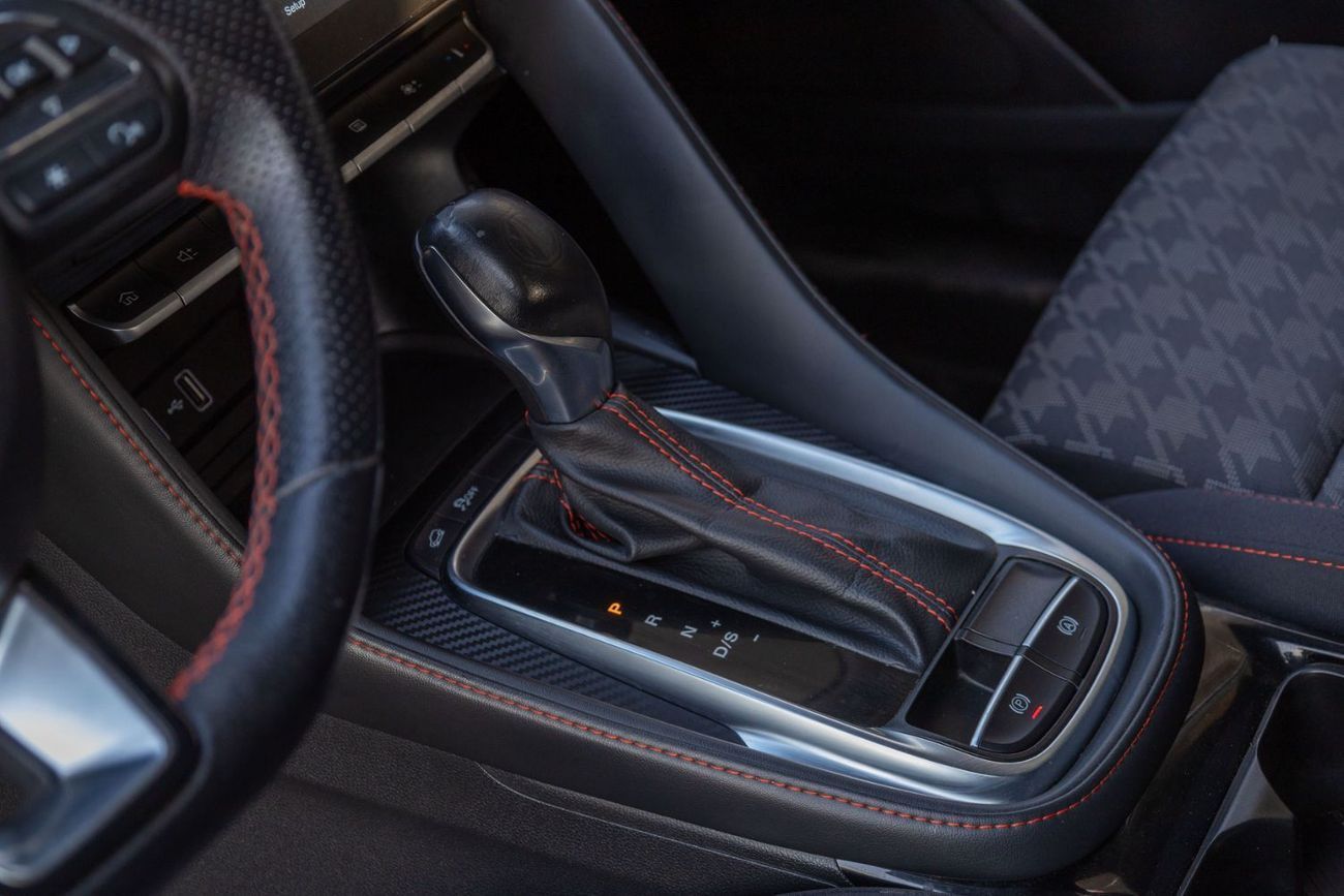 أم جي ZS Std 1.5L