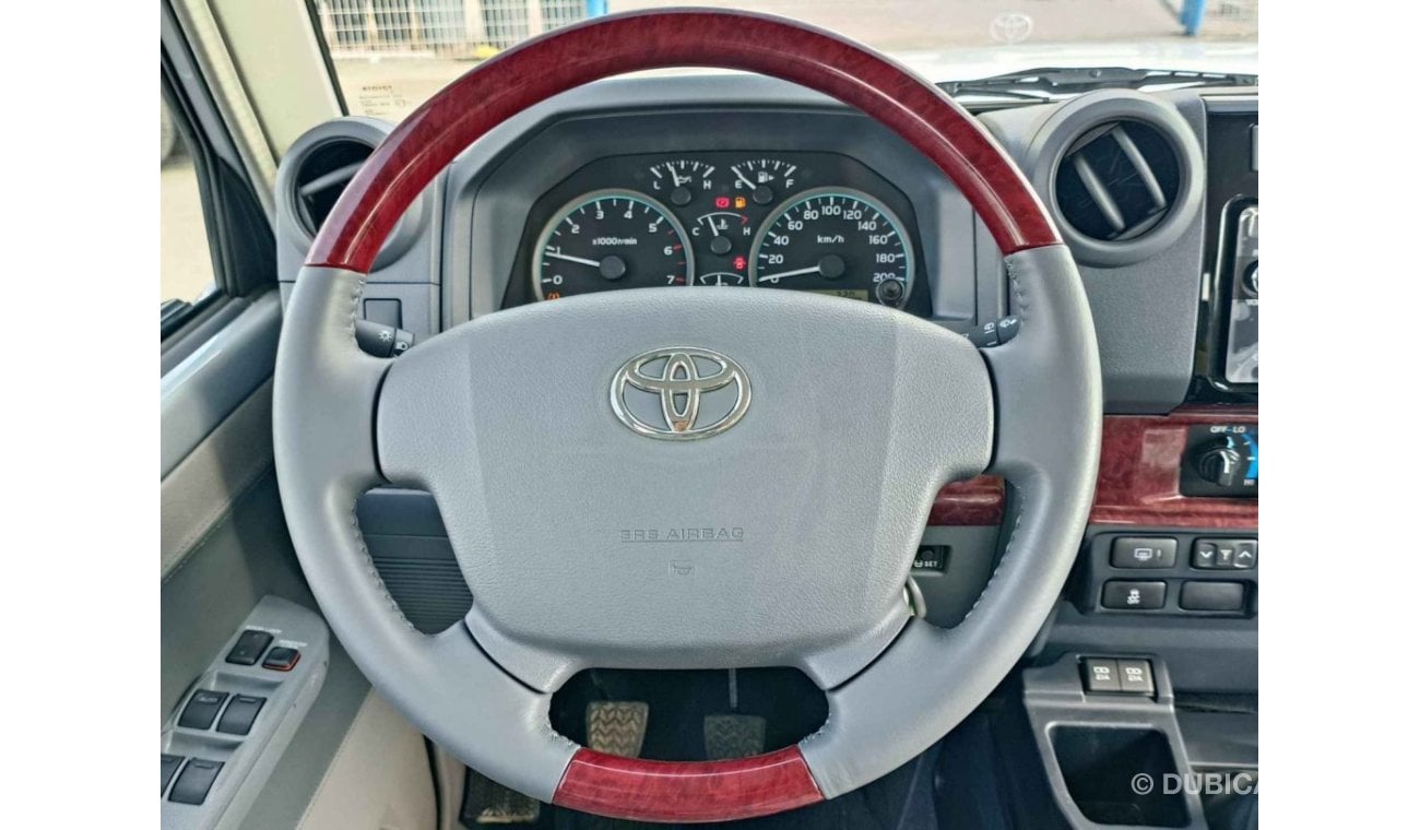 Toyota Land Cruiser Hard Top LX,  4.0L V6 Petrol, M/T, Chrome Mirror With Grey Interior (CODE # 67936)