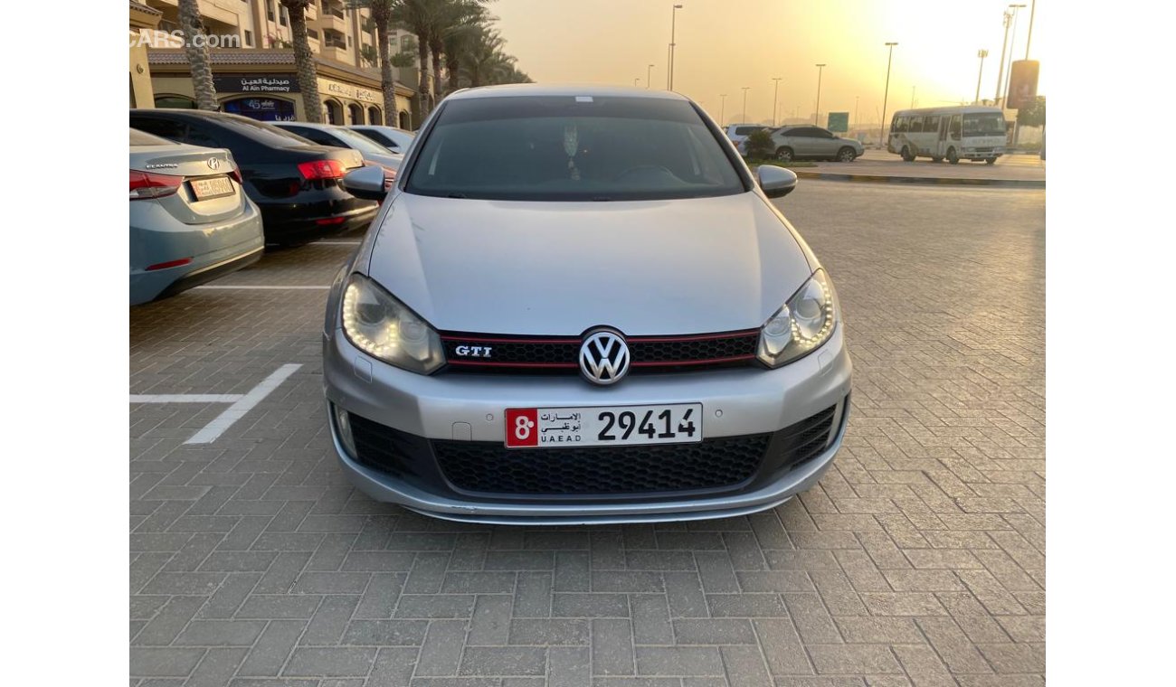 فولكس واجن جولف Gti