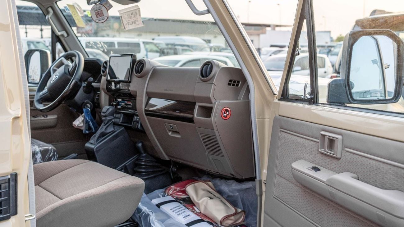 تويوتا لاند كروزر بيك آب 2025 Toyota Land Cruiser LC 79 SC 2.8L AT Diesel