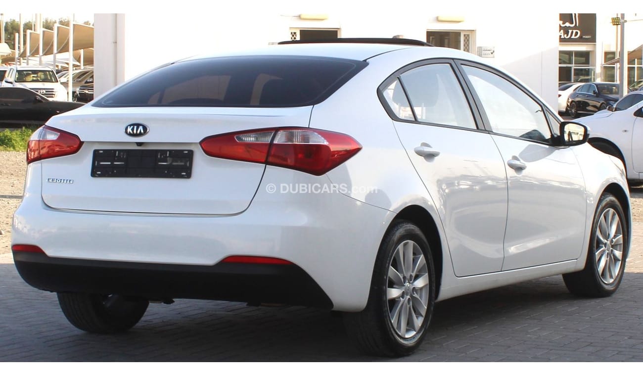 كيا سيراتو كيا سيراتو 2015 خليجي فل ابشن بحالة ممتازة