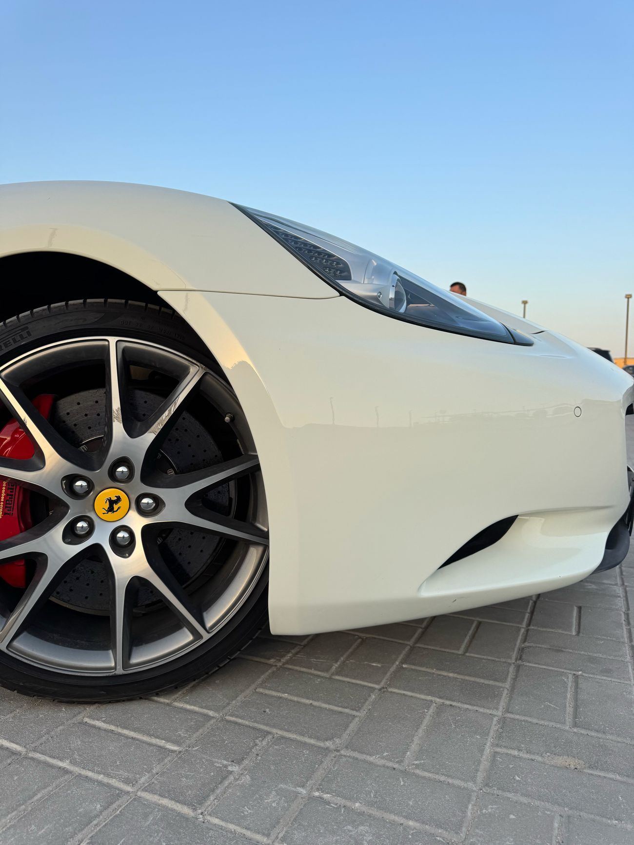 Ferrari California 2014 Ferrari California • Japan Specs  119,000 km • 4.3L V8