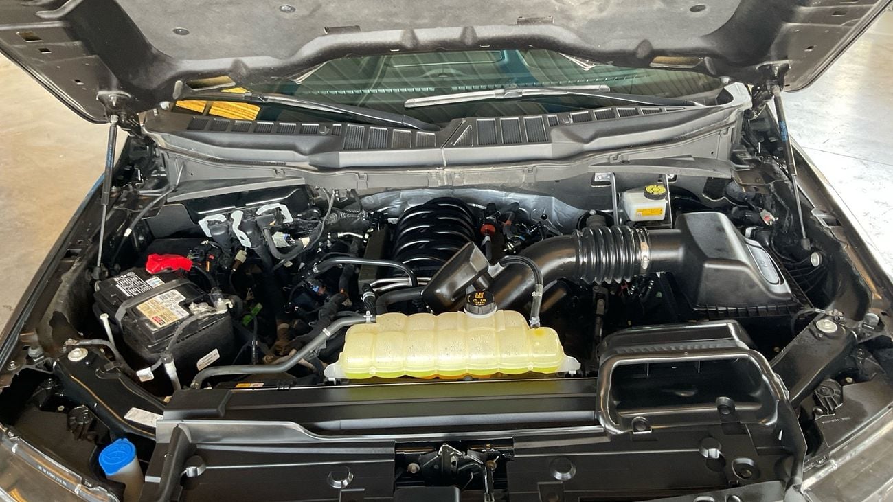 Ford F-150 XLT CREW CAB SPORT 5.0 V8 XLT AUTO SUPERCREW WO START/STOP | Guaranteed Warranty | 0 Down Payment