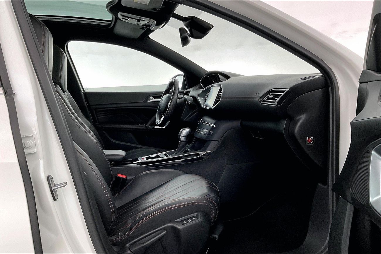 Peugeot 308 GT Line | 1 year free warranty | 0 down payment | 7 day return policy