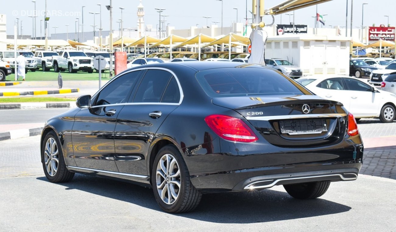 مرسيدس بنز C200 Clean title Korean specs