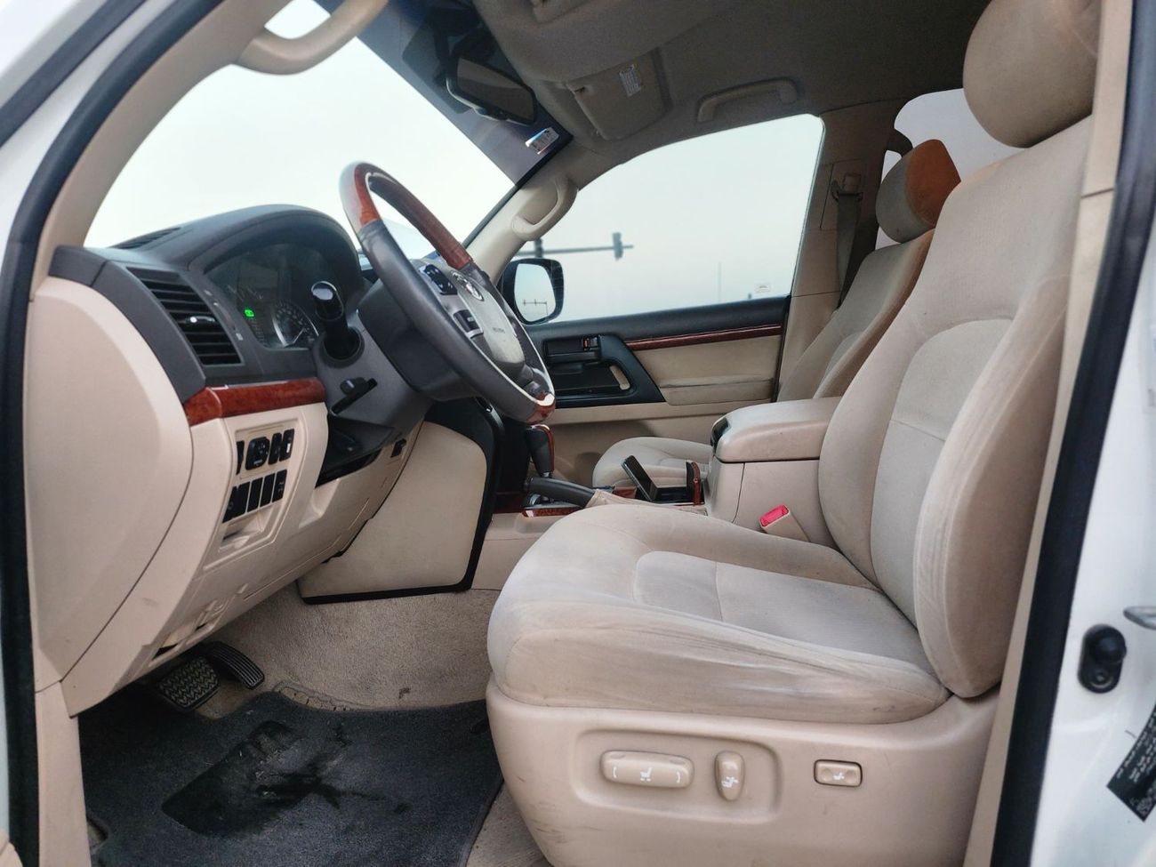 Toyota Land Cruiser GX.R V6