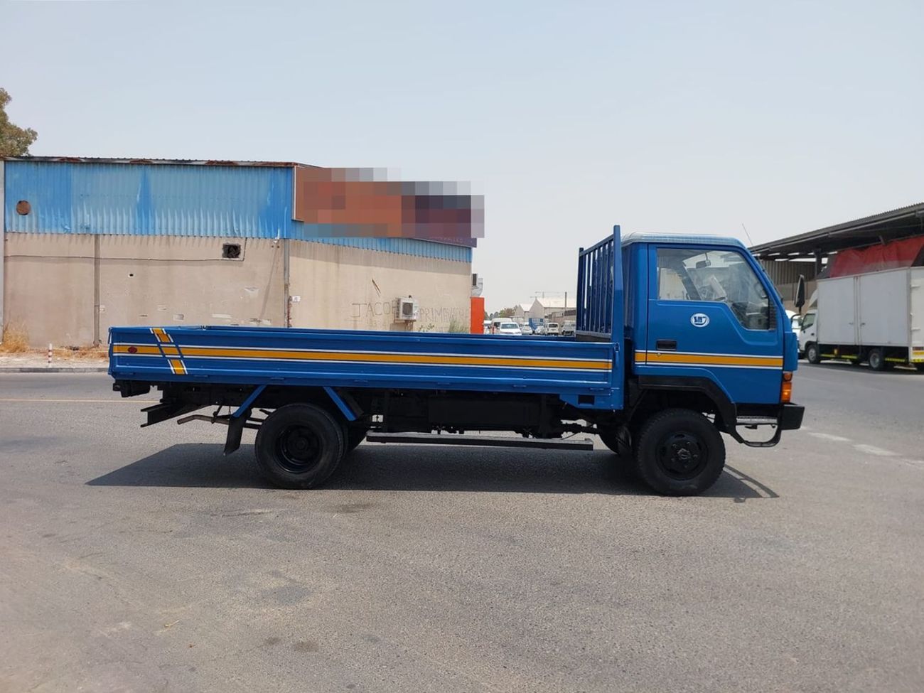 Mitsubishi Canter