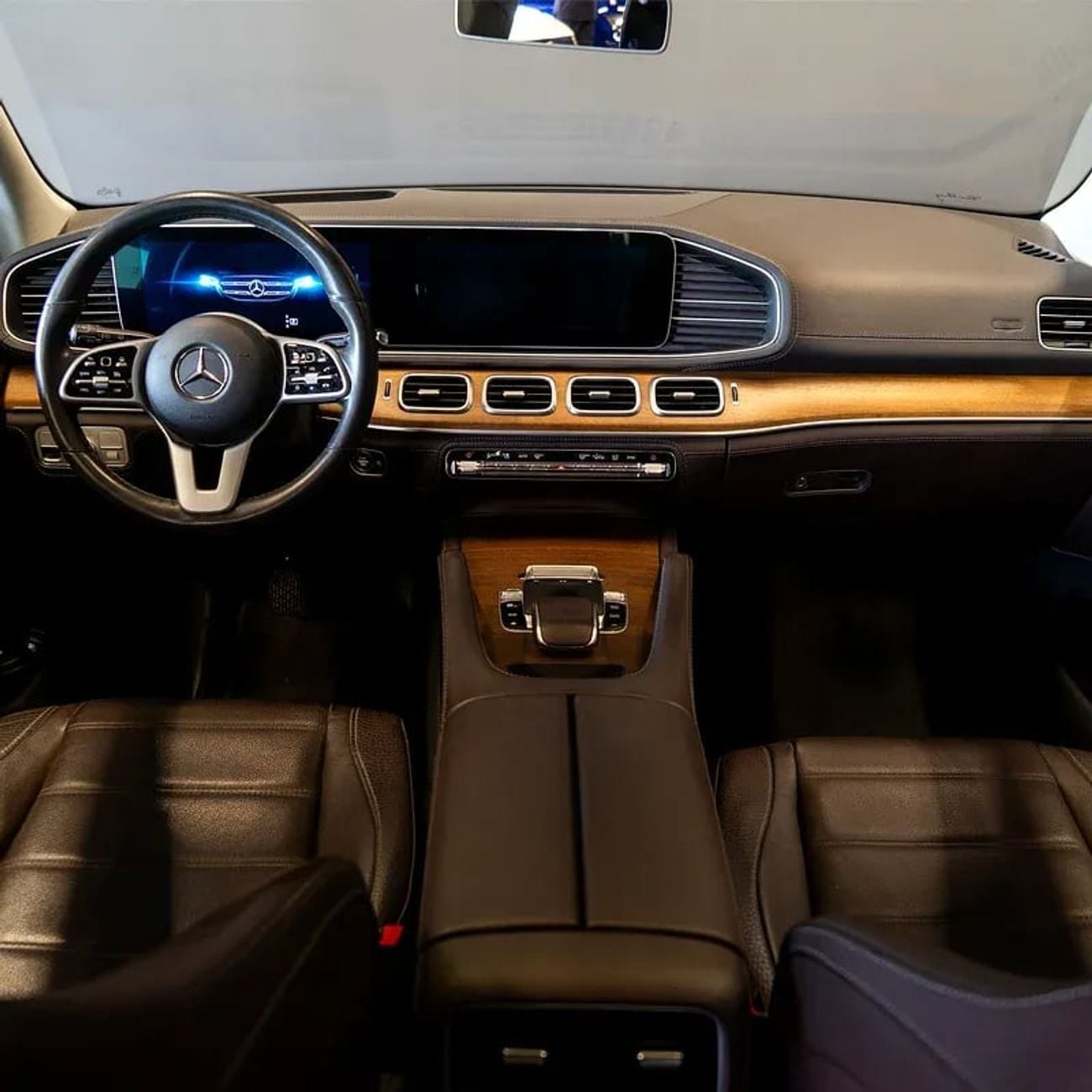 مرسيدس بنز GLE 450 Std 3.0L (389 HP)