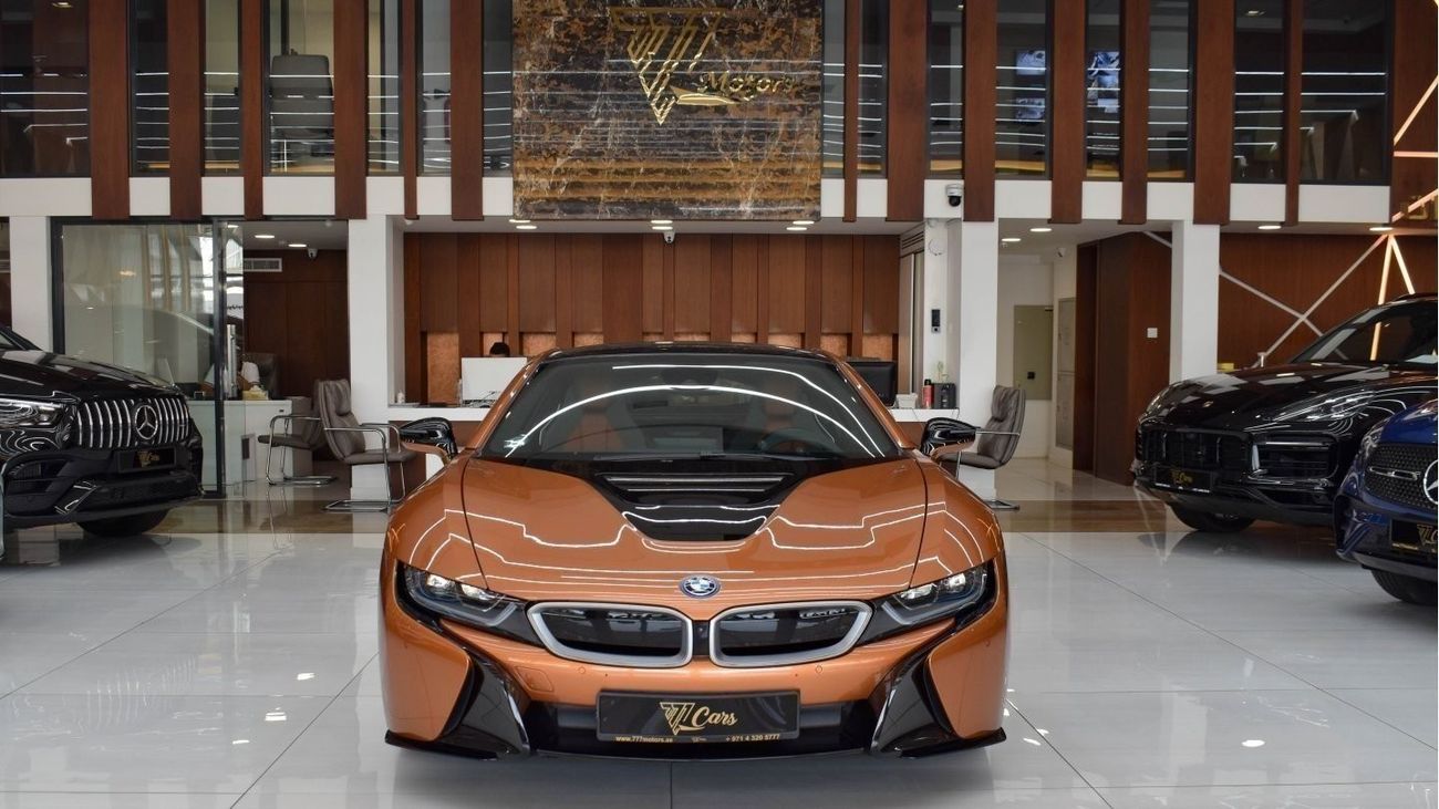 Used BMW i8 TURBO PLUG-IN HYBRID 2019 2019 for sale in Dubai - 743899