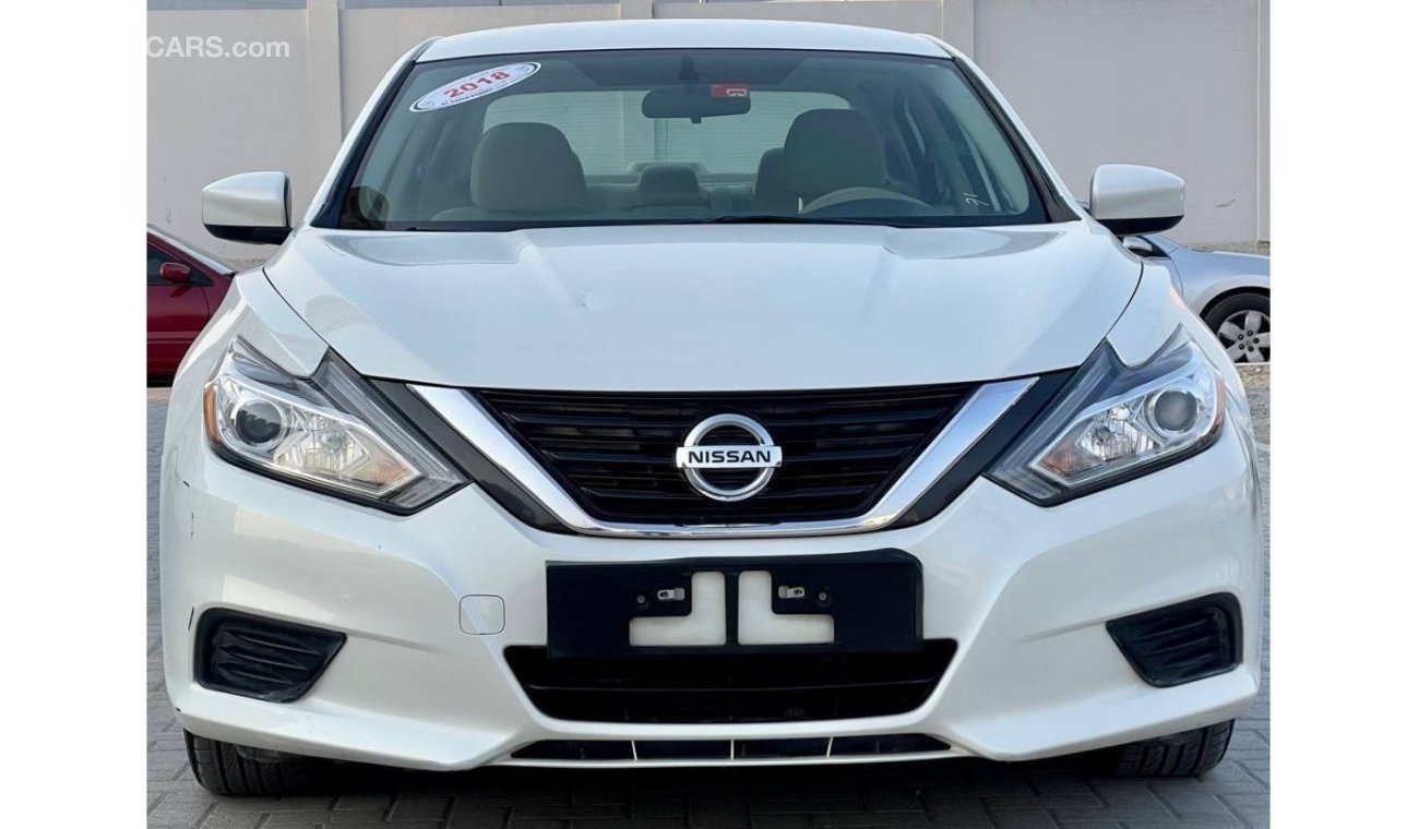 Nissan Altima Nissan Altima 2018 GCC in excellent condition without accidents, very clean inside and outside