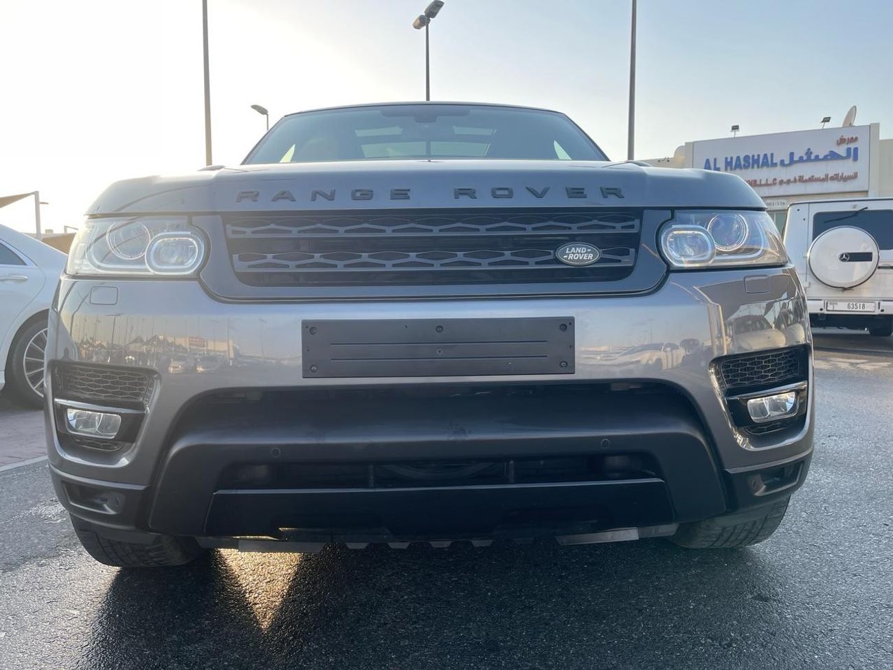 Land Rover Range Rover Range Rover 7 seats SE_GCC_2015_Excellent Condition _Full option