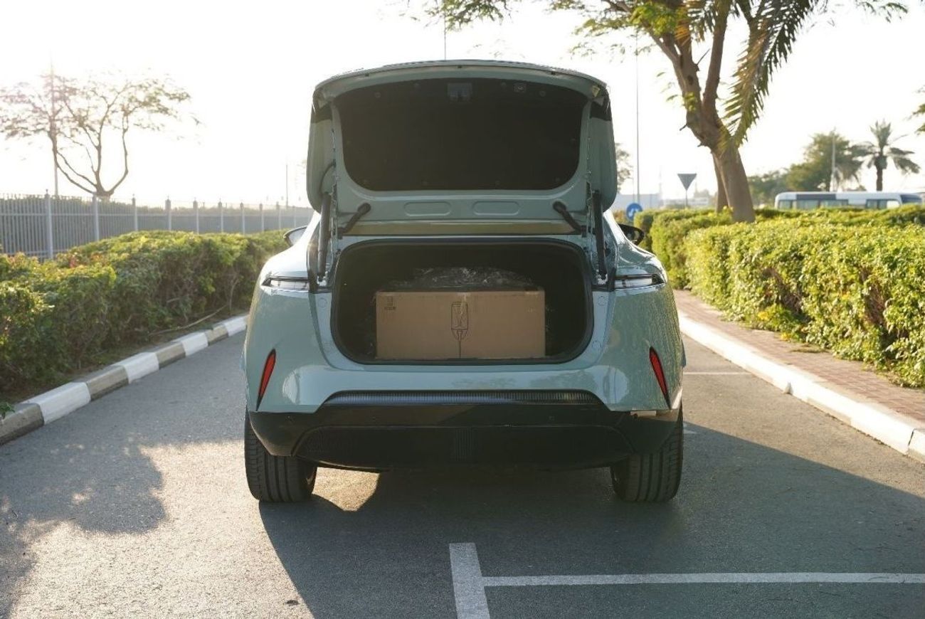 أفاتر 11 2025 AVATR 11 ULTRA LONG RANG 1-Motor SUV 0km