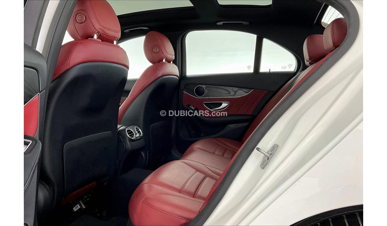 Mercedes-Benz C 200 Premium (AMG Line)