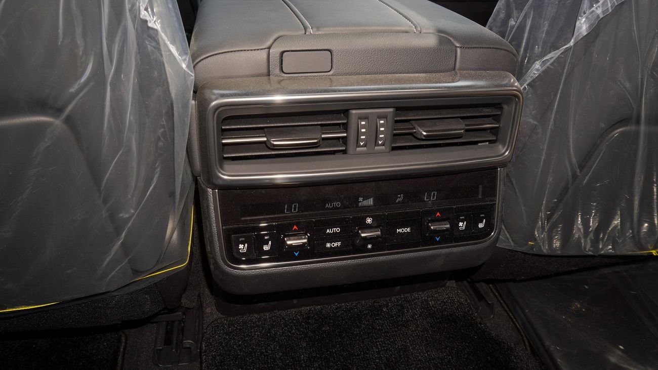 Lexus LX 600 3.5L V6