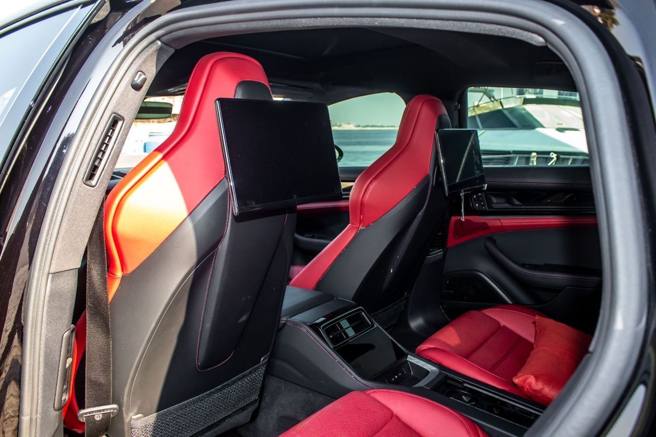 Porsche Panamera 4 3.0L