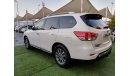 Nissan Pathfinder American import number 2, white color inside gray, fingerprint, rear camera screen, cruise control,