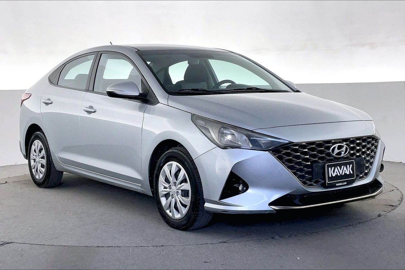 Hyundai Accent Smart / GL | National Day Celebration | Guaranteed Warranty | 0 Down Payment