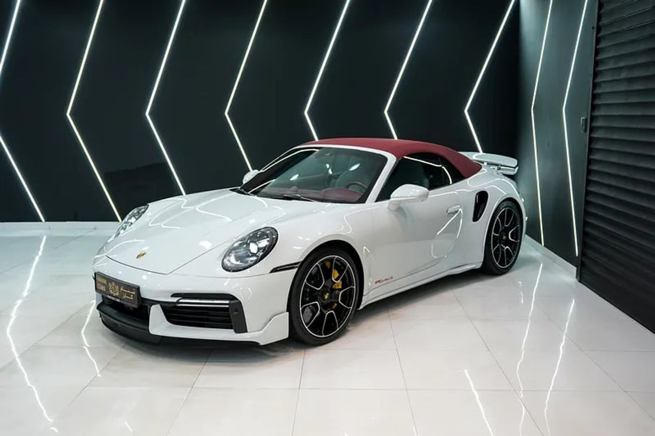 بورش 911 Turbo S 3.8L (640 HP) Convertible