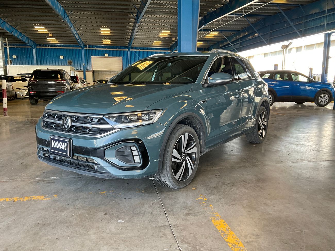 فولكس واجن T ROC R-Line | شامل الضمان | 0 ﺪﻔﻋﺓ ﺃﻮﻟﻯ